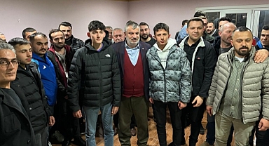 GÜMÜŞOVA'DA MHP ADAYI ERCAN ÇAKIR ATAĞA GEÇTİ