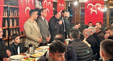 İSMAİL BAYRAK SAHURDA GENÇLERLE BULUŞTU