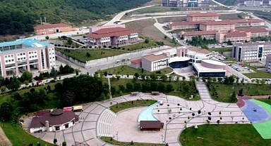DÜZCE ÜNİVERSİTESİ'NE YABANCI ÖĞRENCİ ALIMINDA USULSÜZLÜK İDDİASI
