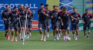 A MİLLİ FUTBOL TAKIMI BU AKŞAM GÜRCİSTAN'LA KARŞILAŞACAK