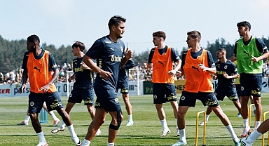 FENERBAHÇE İLK ANTRENMANINI YAPTI