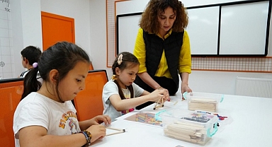 MERAKLI ÇOCUKLAR BİLİM MERKEZİ’NE BEKLENİYOR