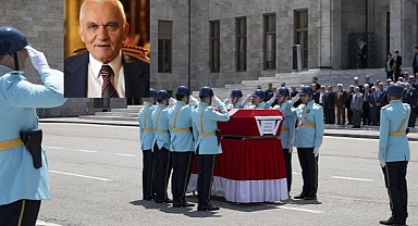 VEFAT EDEN YAŞAR YAKIŞ İÇİN TBMM'DE TÖREN DÜZENLENDİ