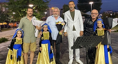 DÜZCE'DE GÜRCÜ MÜZİĞİ VE DANSI ESİNTİLERİ BEĞENİ TOPLADI