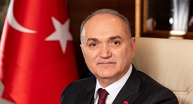 FARUK ÖZLÜ'DEN SOKAK HAYVANLARI YASASINA TEPKİ