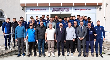 BAŞKAN ÖZLÜ’DEN DÜZCESPOR’A TAM DESTEK