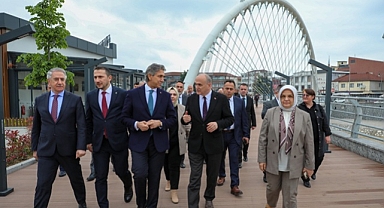 BAŞKAN ÖZLÜ’NÜN PROJELERİ TAM NOT ALDI