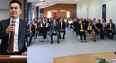BAŞSAVCI YASİN EMRE ÜNİVERSİTE ÖĞRENCİLERİYLE BULUŞTU
