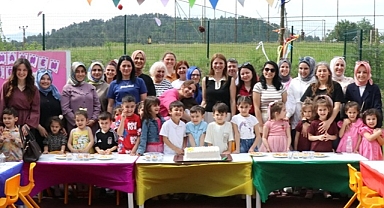 BELKA KREŞİ’NDE DUYGUSAL ANNELER GÜNÜ KUTLAMASI
