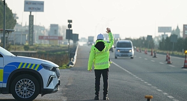 DÜZCE'DE 231 ARAÇ TRAFİKTEN MEN EDİLDİ