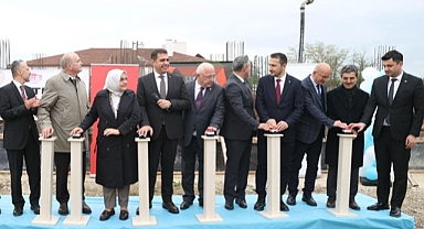 DÜZCE'DE SAĞLIK YATIRIMLARI HIZ KESMİYOR