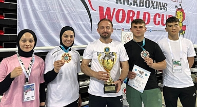 DÜZCELİ SPORCULAR KİCK BOKS DÜNYA KUPASINDA 3 MADALYA KAZANDI