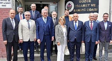 İSO YÖNETİMİ DÜZCE TSO'YU ZİYARET ETTİ