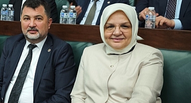 AK PARTİLİLER, CHP MİTİNGİNİ Tİ'YE ALDI