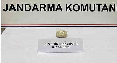 YOLCU OTOBÜSÜNDE 3 MİLYONLUK UYUŞTURUCU YAKALANDI
