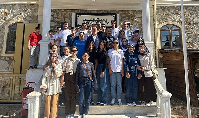 BOĞAZİÇİLİ GENÇLER ÇANAKKALE'DE