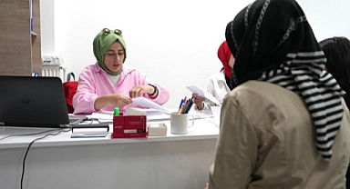 DÜZCE BELEDİYESİ’NDEN 2 BİN ÖĞRENCİYE KIRTASİYE DESTEĞİ