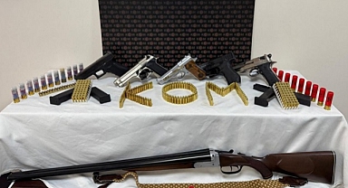 DÜZCE'DE RUHSATSIZ TABANCA OPERASYONU