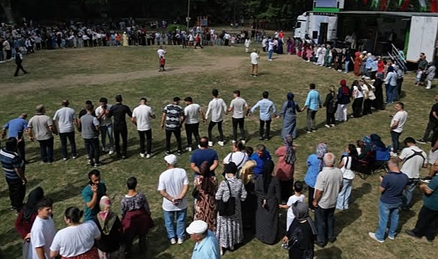 KARDÜZ YAYLA ŞENLİĞİ YASAK SEBEBİYLE OVADA YAPILDI