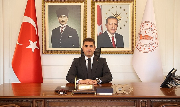 VALİ ASLAN'DAN 30 AĞUSTOS ZAFER BAYRAMI KUTLAMASI