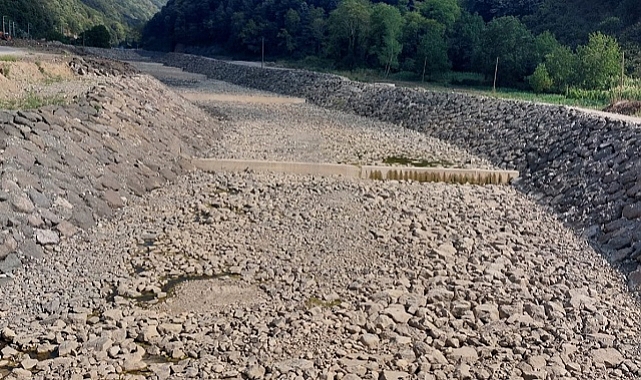 DÜZCE BELEDİYESİNDEN KURAKLIK UYARISI