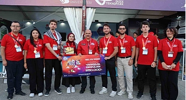 DÜZCE ÜNİVERSİTESİ TEKNOFEST'TE İKİ BİRİNCİLİK ALDI