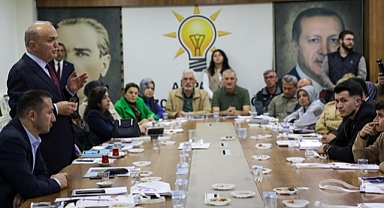 BAŞKAN ÖZLÜ AK PARTİ YÖNETİME İCRAATLARINI ANLATTI