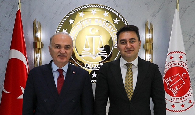 BAŞKAN ÖZLÜ'DEN ADLİYE'DE ÖNEMLİ ZİYARETLER