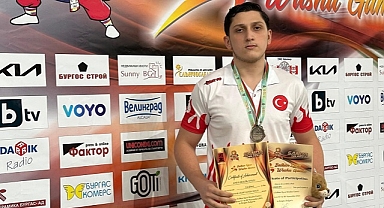 ENES MALİK OTLU WUSHU'DA BALKAN ŞAMPİYONU OLDU