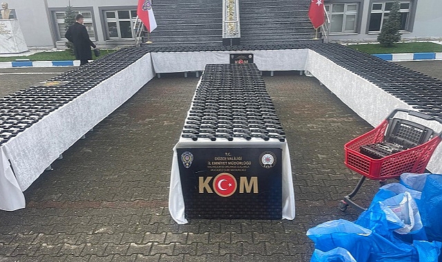 DÜZCE'DE SİLAH KAÇAKÇILARINA BÜYÜK DARBE