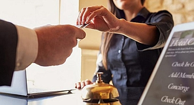 OTELLER ARTIK KİMLİK FOTOKOPİSİ İSTEYEMEYECEK