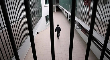 YENİ İNFAZ DÜZENLEMESİYLE CEZAEVLERİNDEN TAHLİYELER BAŞLADI