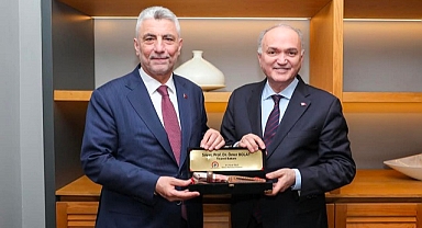 BAKAN BOLAT’TAN BAŞKAN ÖZLÜ’YE ÖVGÜ