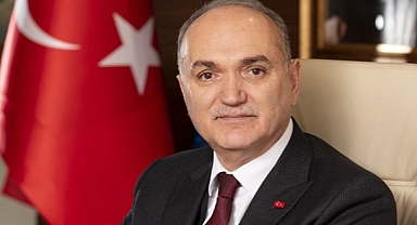 BAŞKAN ÖZLÜ'DEN BAYRAK PROVOKASYONUNA TEPKİ