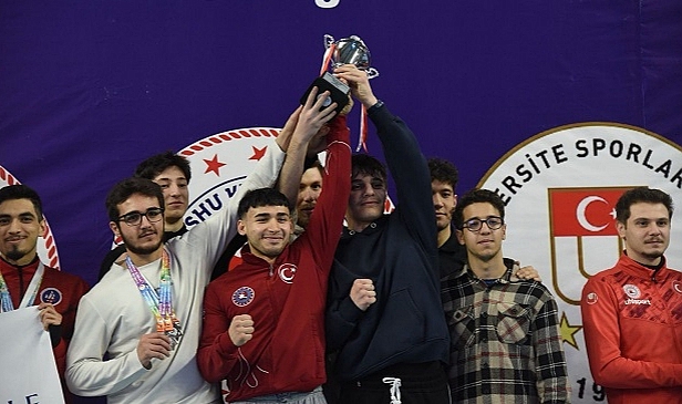 DÜZCE ÜNİVERSİTESİ WUSHU TAKIMI TÜRKİYE ŞAMPİYONU OLDU