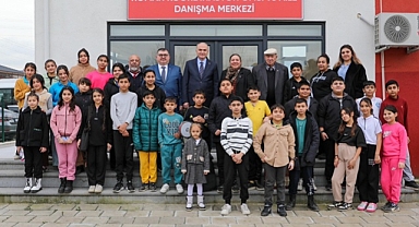 BAŞKAN ÖZLÜ ROMAN ÇOCUKLARLA BULUŞTU