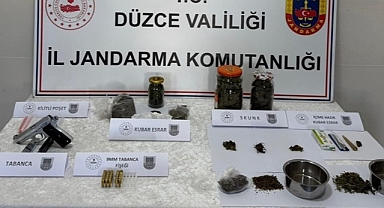 JANDARMA 2 TORBACIYI YAKALADI