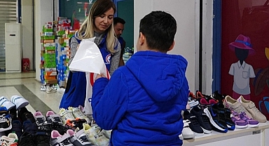 DÜZCE BELEDİYESİ’NDEN 1800 ÇOCUĞA BAYRAMLIK HEDİYESİ