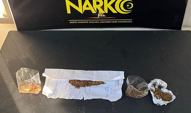 DÜZCE'DE 2 TORBACI YAKALANDI