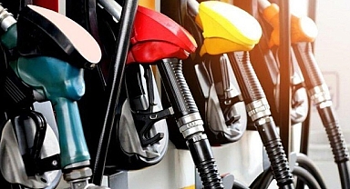 MOTORİNE 5 LİRA ÜZERİNDE ZAM GELDİ