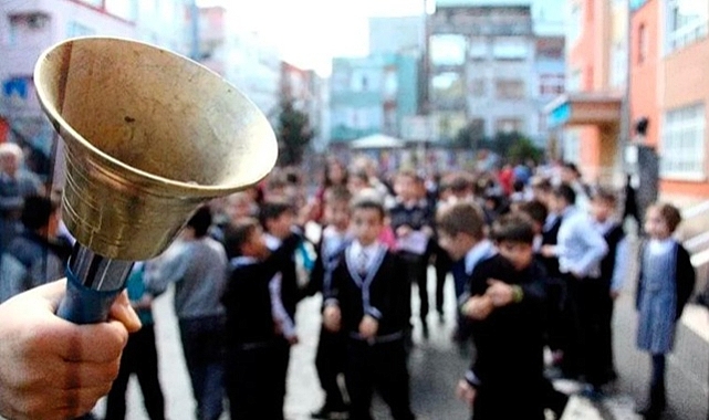 OKULLARIN 9 GÜNLÜK TATİLİ BAŞLIYOR