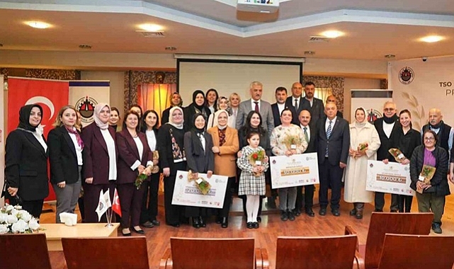 TARIMDA KADIN ELİ YARIŞMASINDA DERECE ALANLARA ÖDÜL VERİLDİ