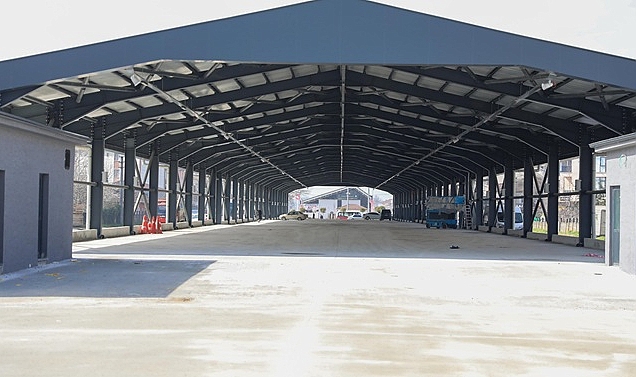 TUHAFİYECİLER KAPALI PAZARYERİ TAMAMLANDI