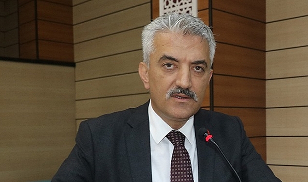 VALİ MAKAS BAYRAMDA YOLA ÇIKAN SÜRÜCÜLERİ UYARDI