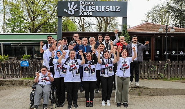 BAŞKAN ÖZLÜ'DEN 1903 DÜZCE BEŞİKTAŞLILAR DERNEĞİNE TEŞEKKÜR