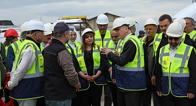 BAŞKAN ÖZLÜ İKTİDAR VE MUHALEFET İL BAŞKANLARIYLA SAHADA