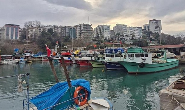 DENİZLERDE AV YASAĞI BAŞLADI