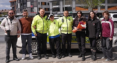 DÜZCE BELEDİYESİ’NDEN POLİSE DUYGULANDIRAN SÜRPRİZ