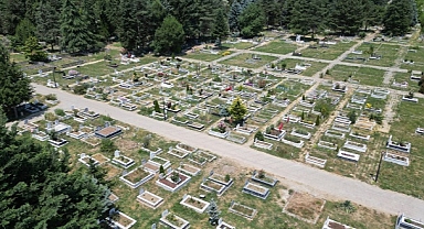 DÜZCE BELEDİYESİ'NE CENAZE HİZMETLERİNDE TAM NOT