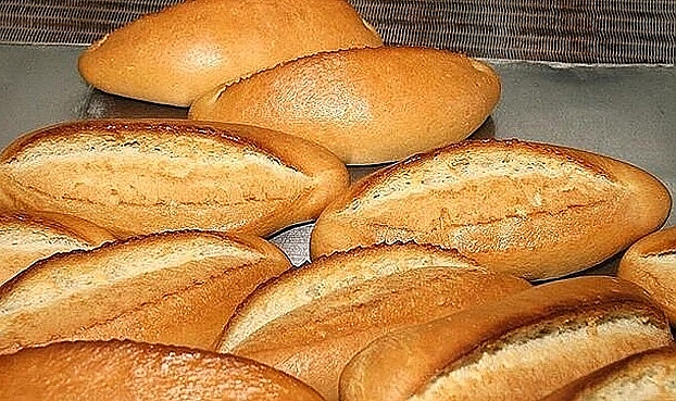 DÜZCE'DE EKMEĞE ZAM